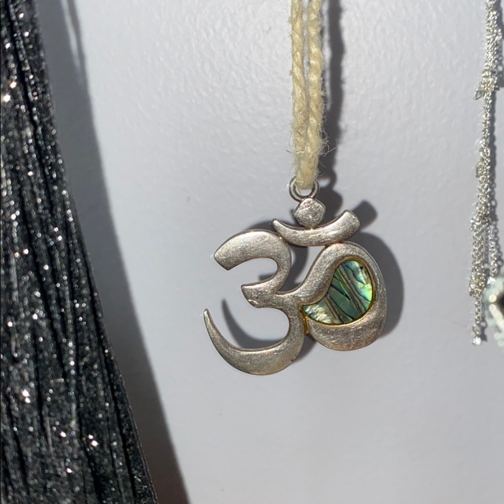 OM pendant